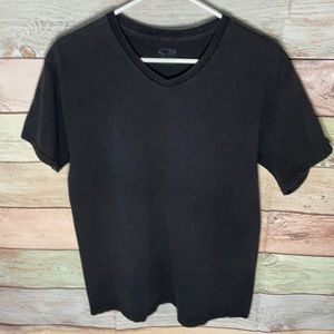 Tagless Champion V-neck